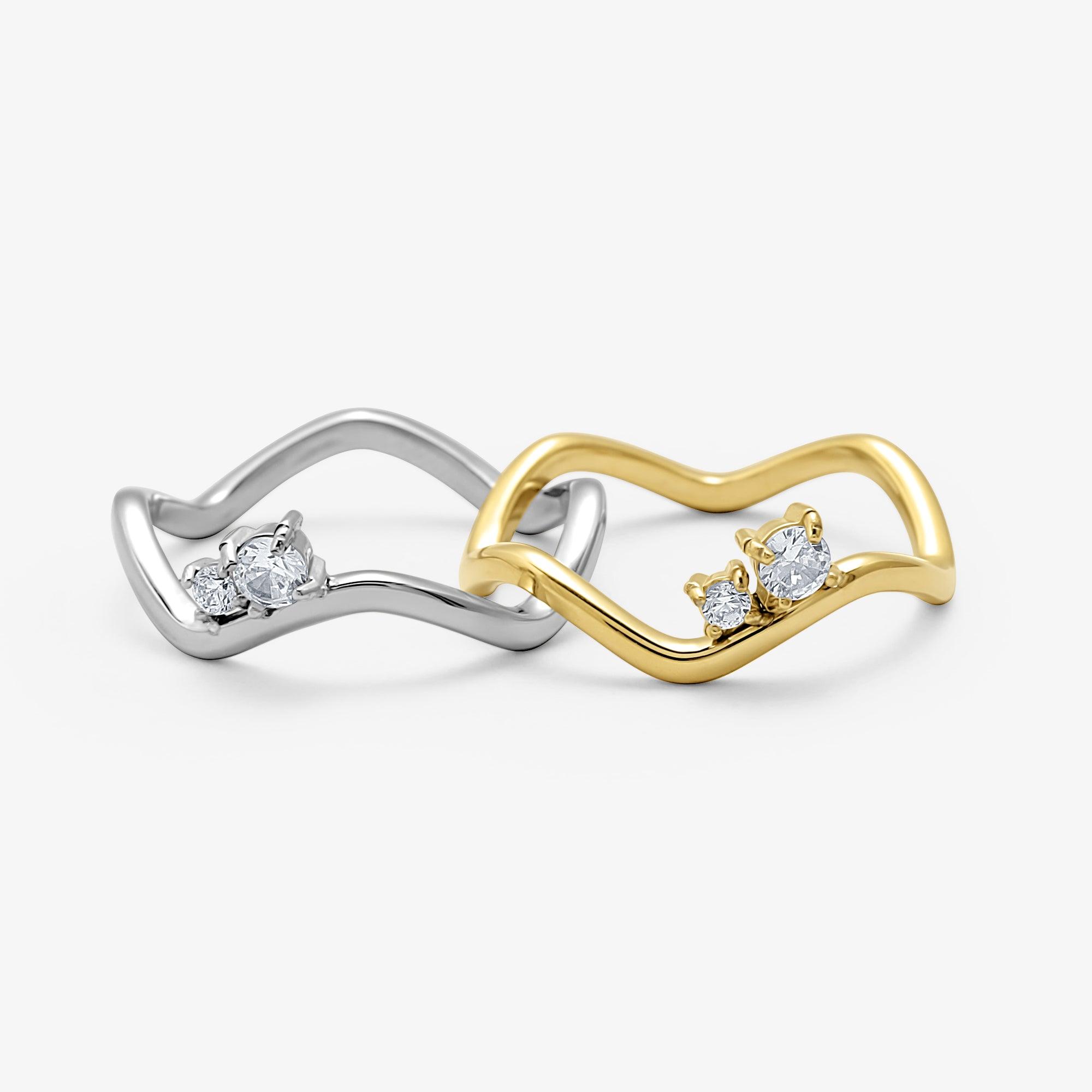 Shimmer Wave Pinky Ring