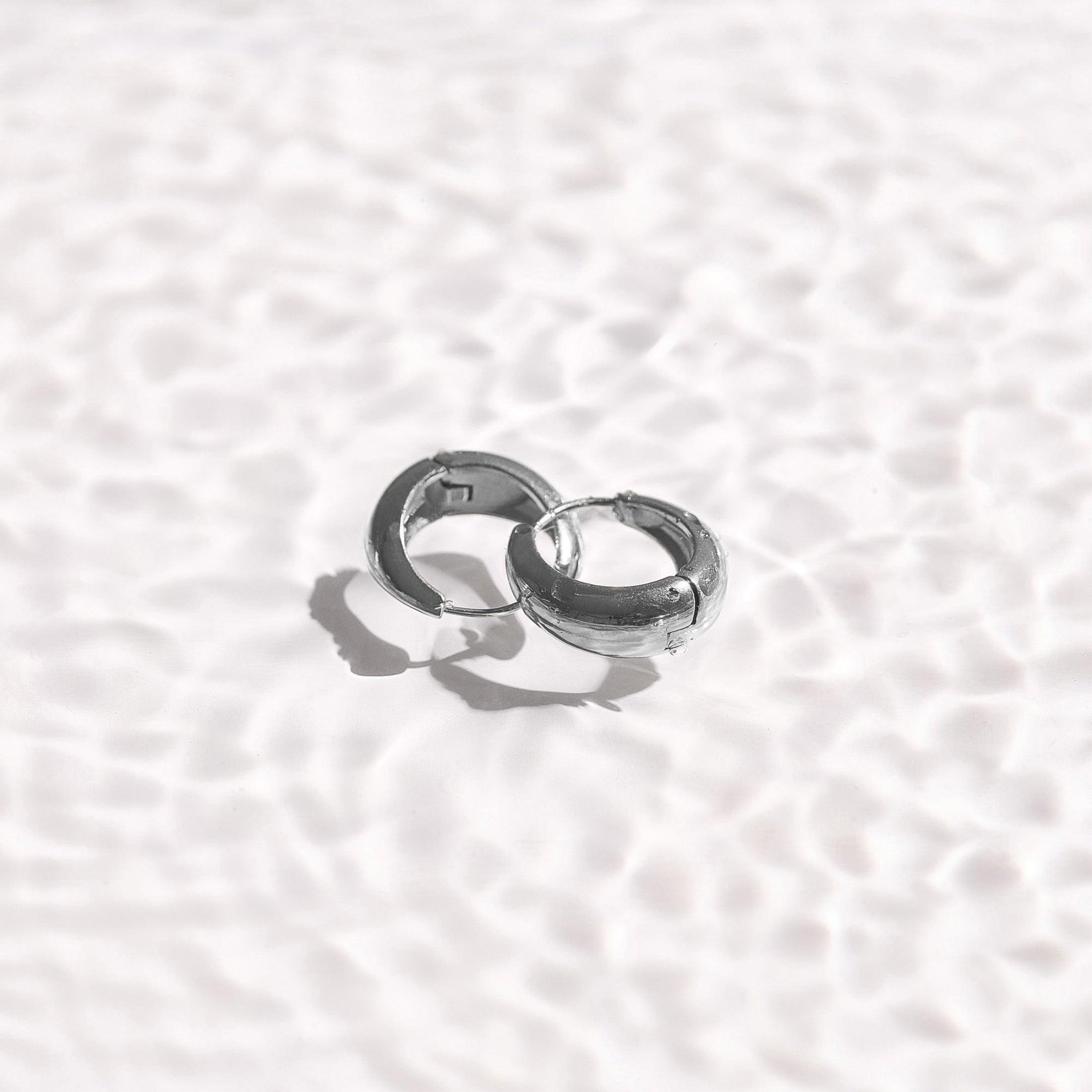 Teardrop Small Curve Hoop Earrings - Vantage Jewelry