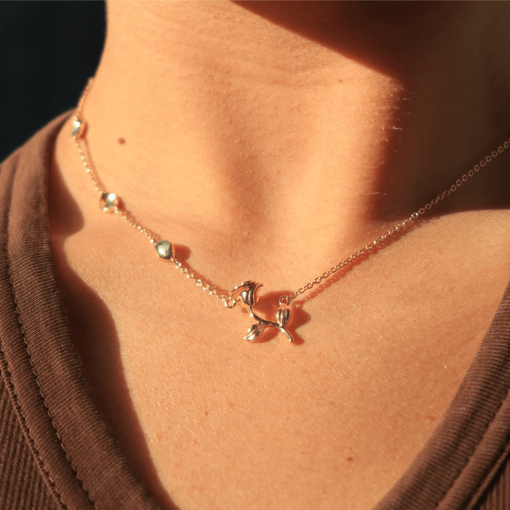 The Completeness Rose Necklace - Vantage Jewelry