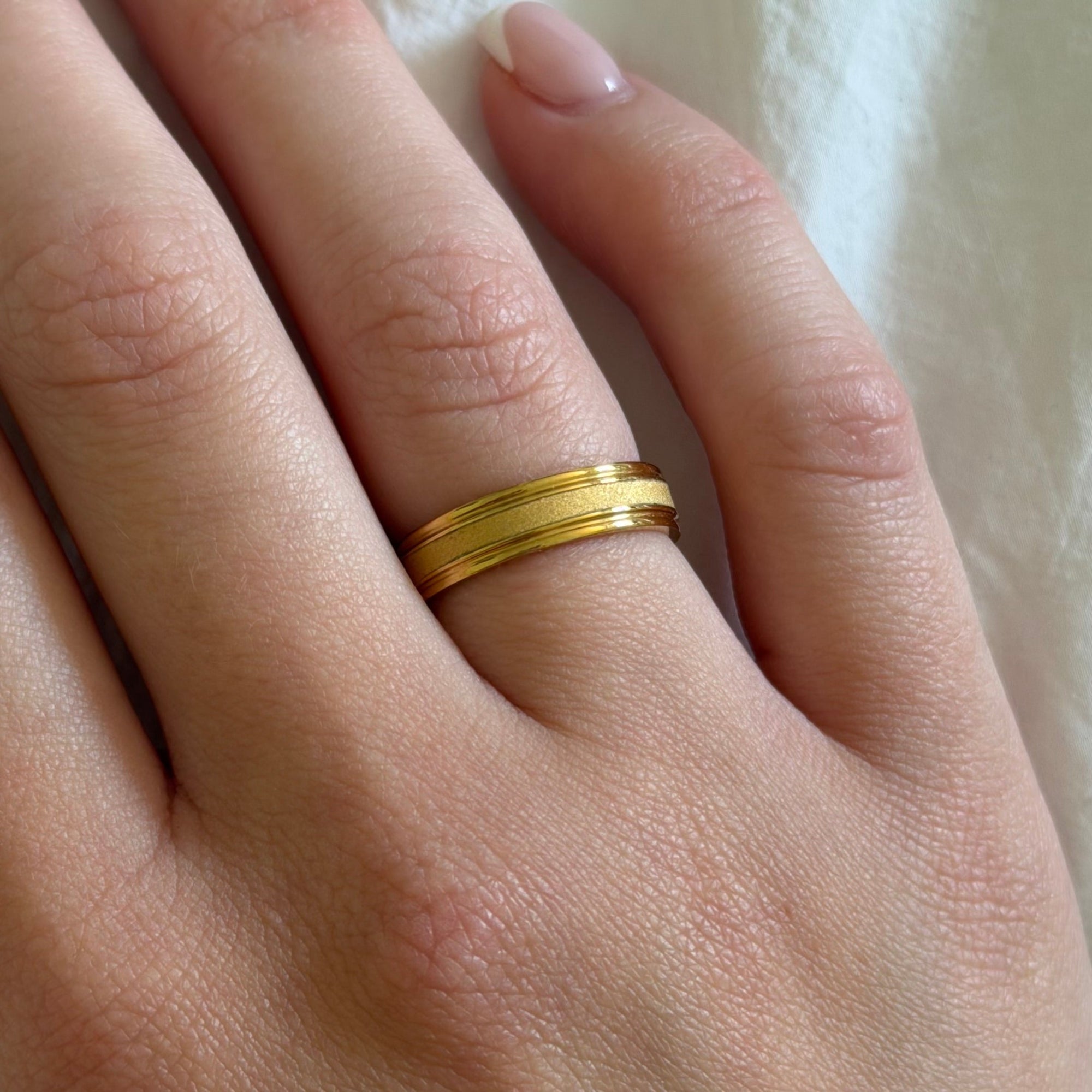 St. Tropez Ring - Vantage Jewelry