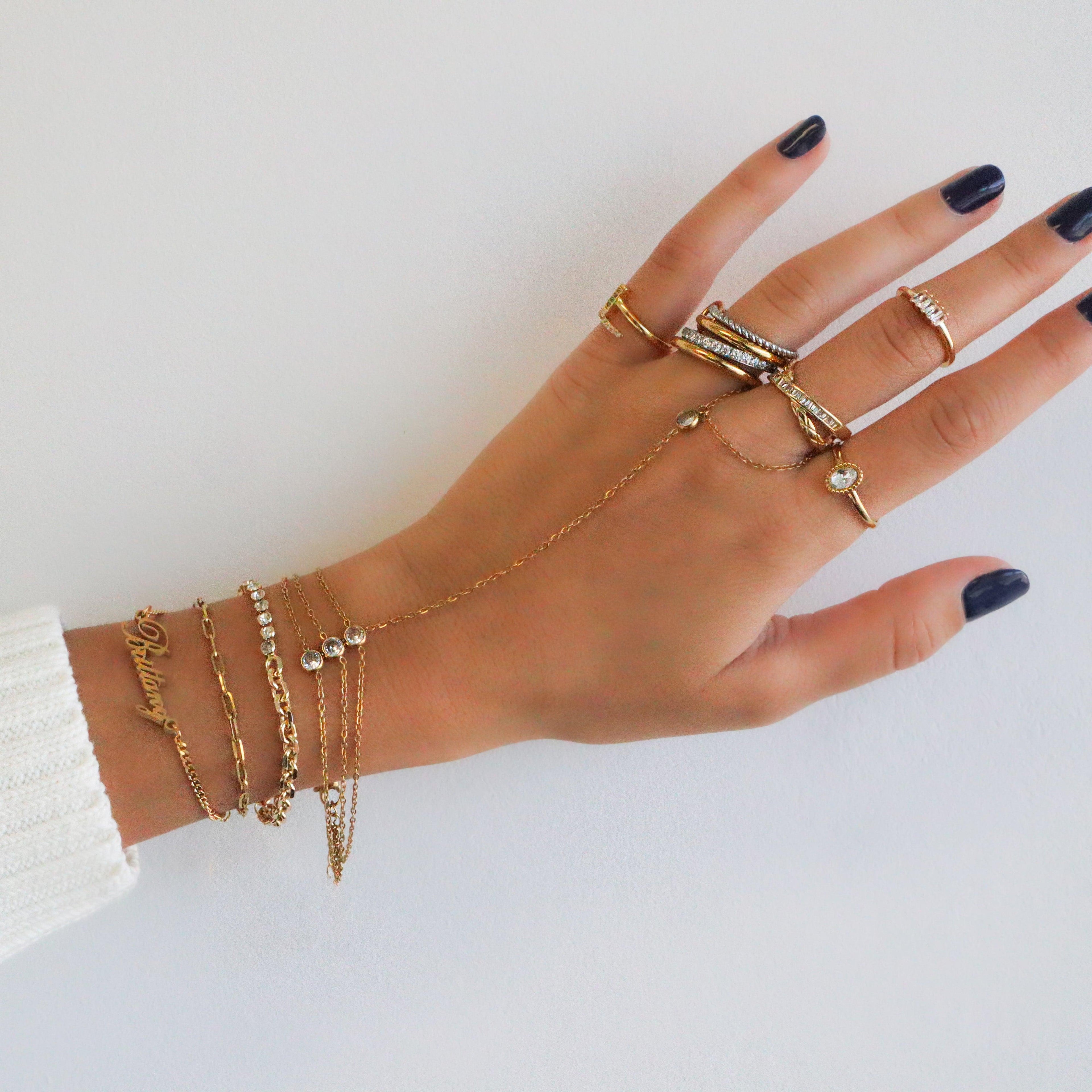 Viral Hand Chains: Anti Tarnish Waterproof - Vantage Jewelry