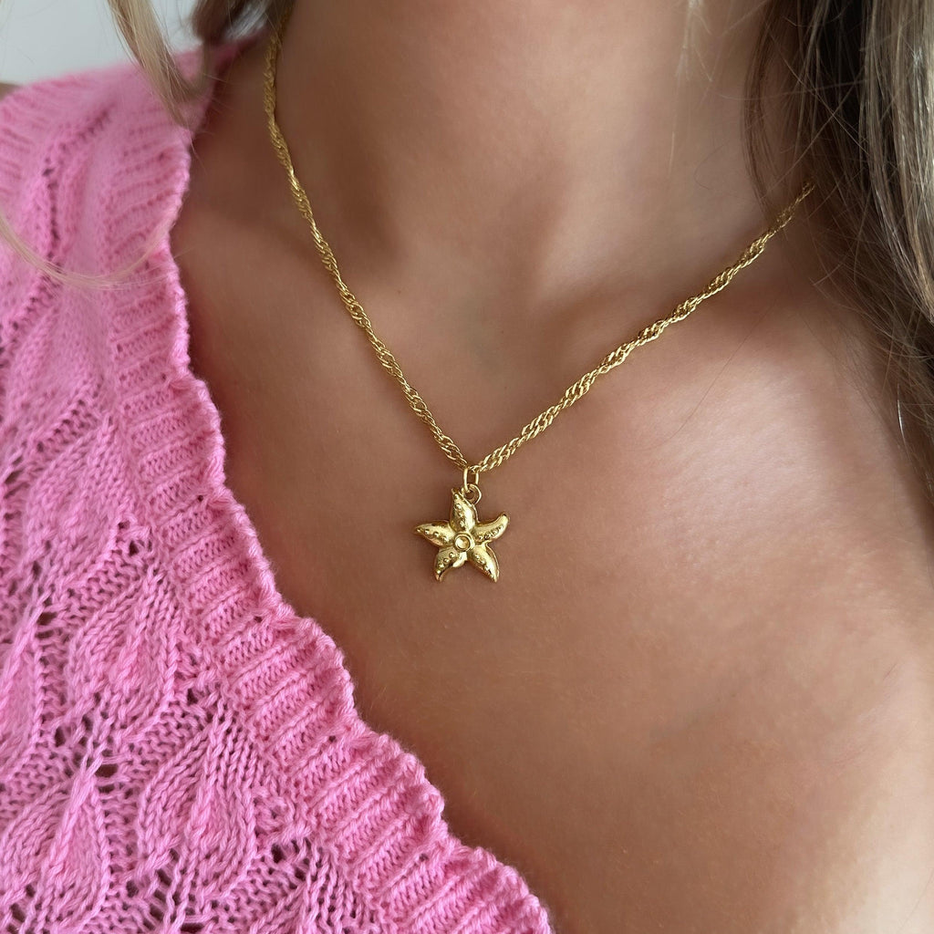 Coastal Star Necklace - Vantage Jewelry