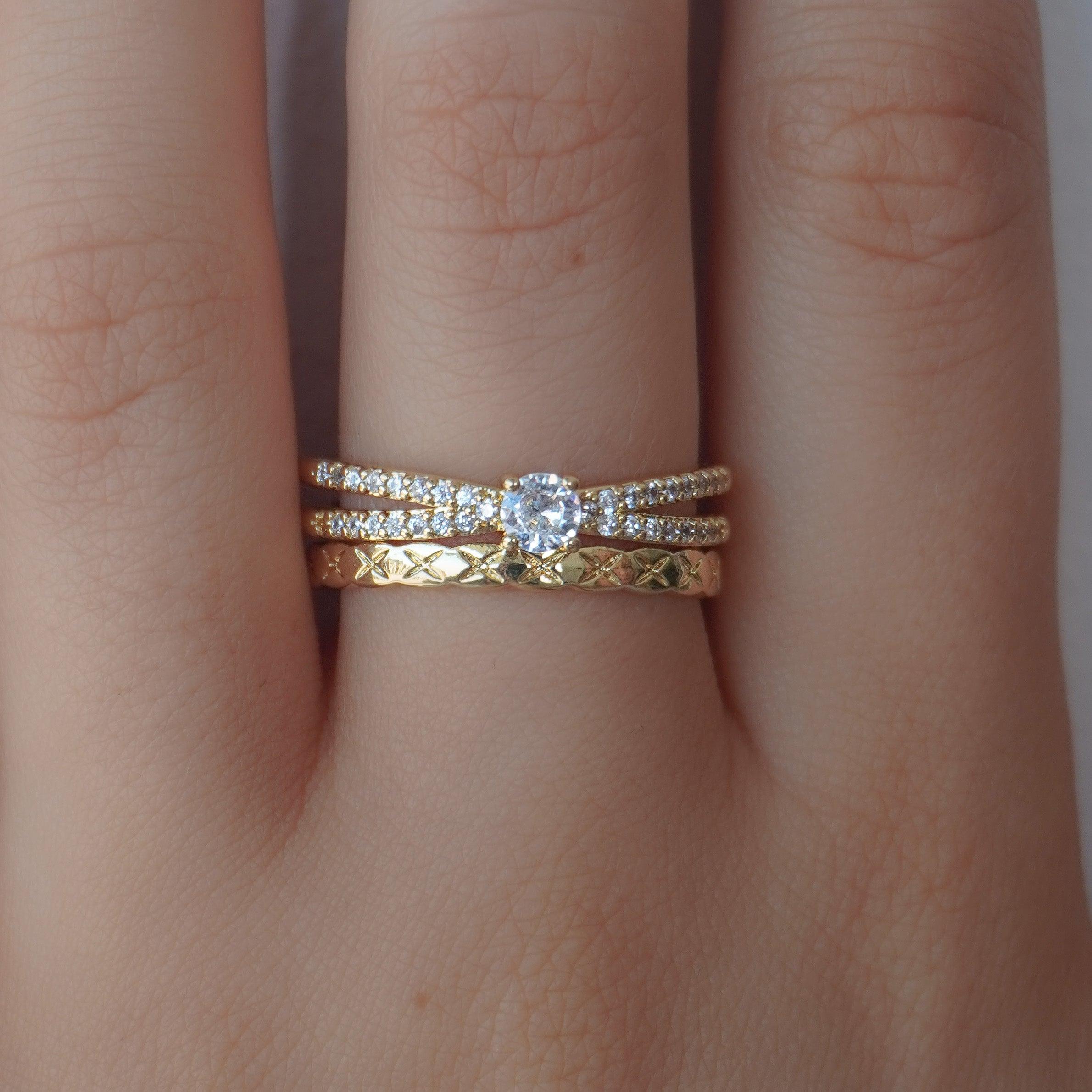 She's Glowing Ring - Vantage Jewelry