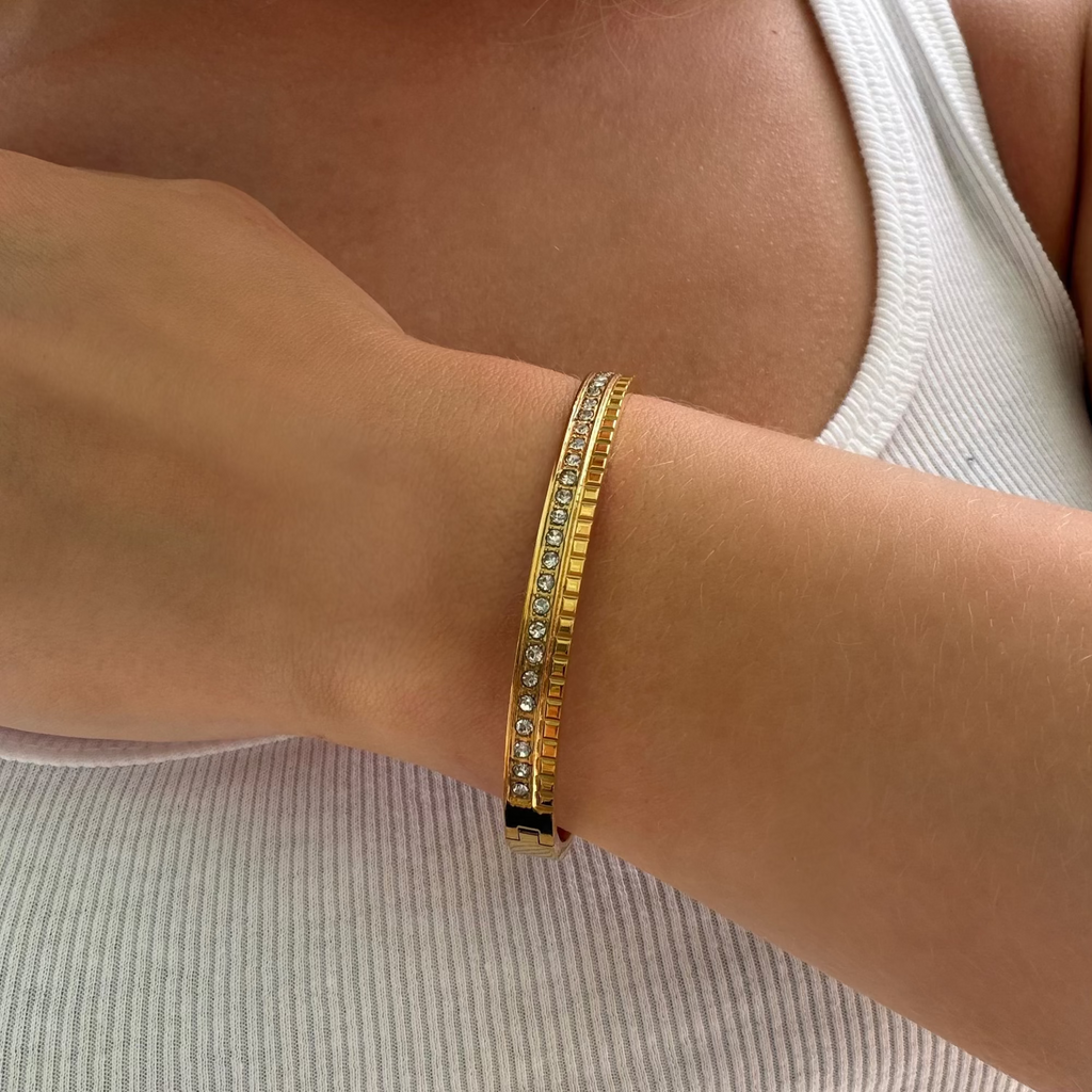 Royalty Tennis Bangle - Vantage Jewelry
