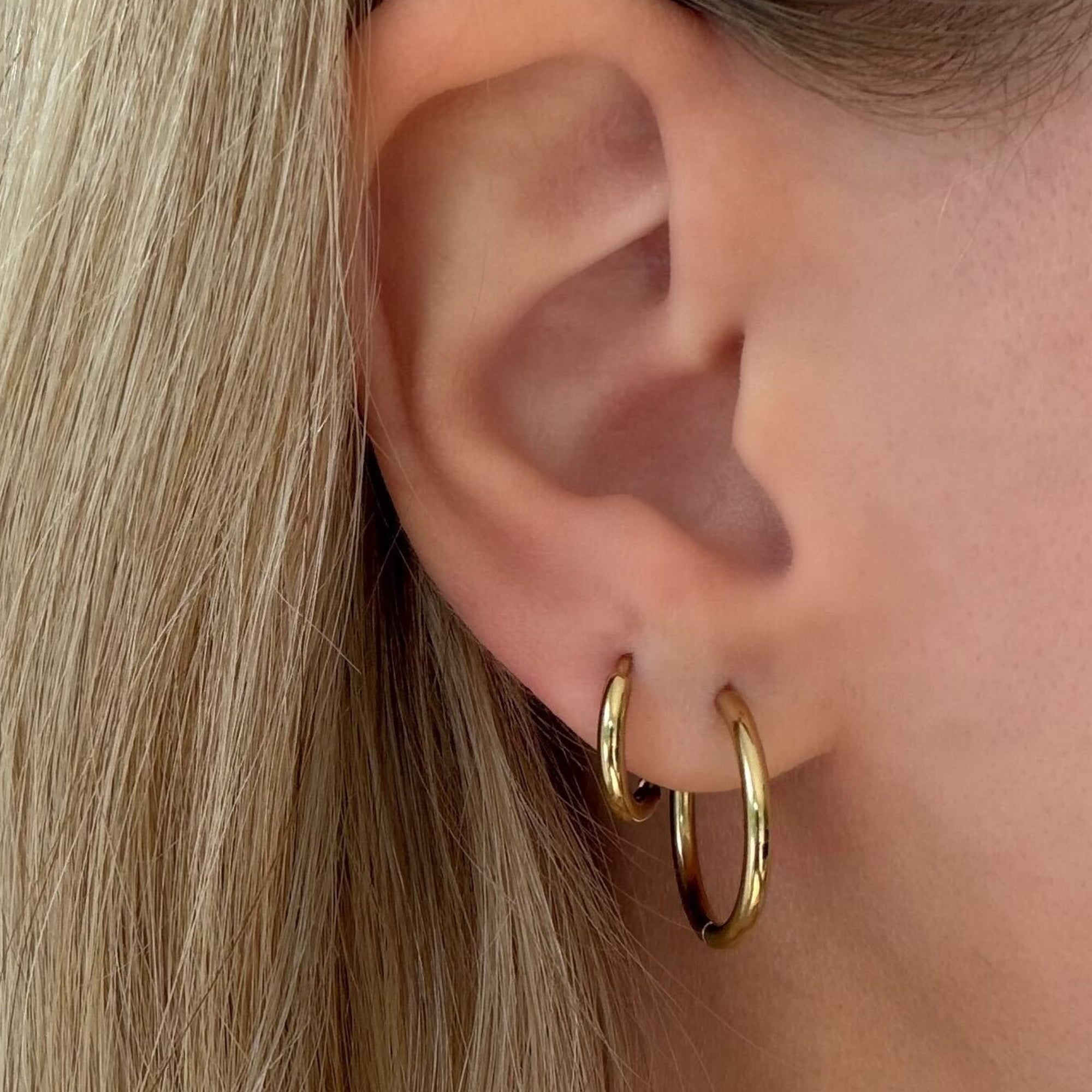 Cutie Thin Hoop Earrings - Vantage Jewelry