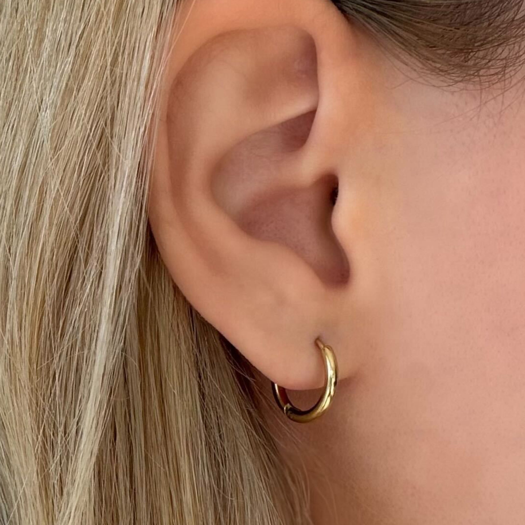 Cutie Thin Hoop Earrings - Vantage Jewelry