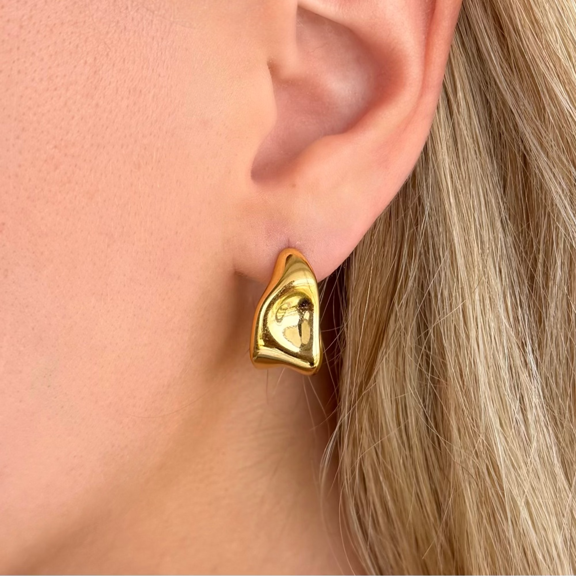 Liquid Dreams Hoop Earrings - Vantage Jewelry