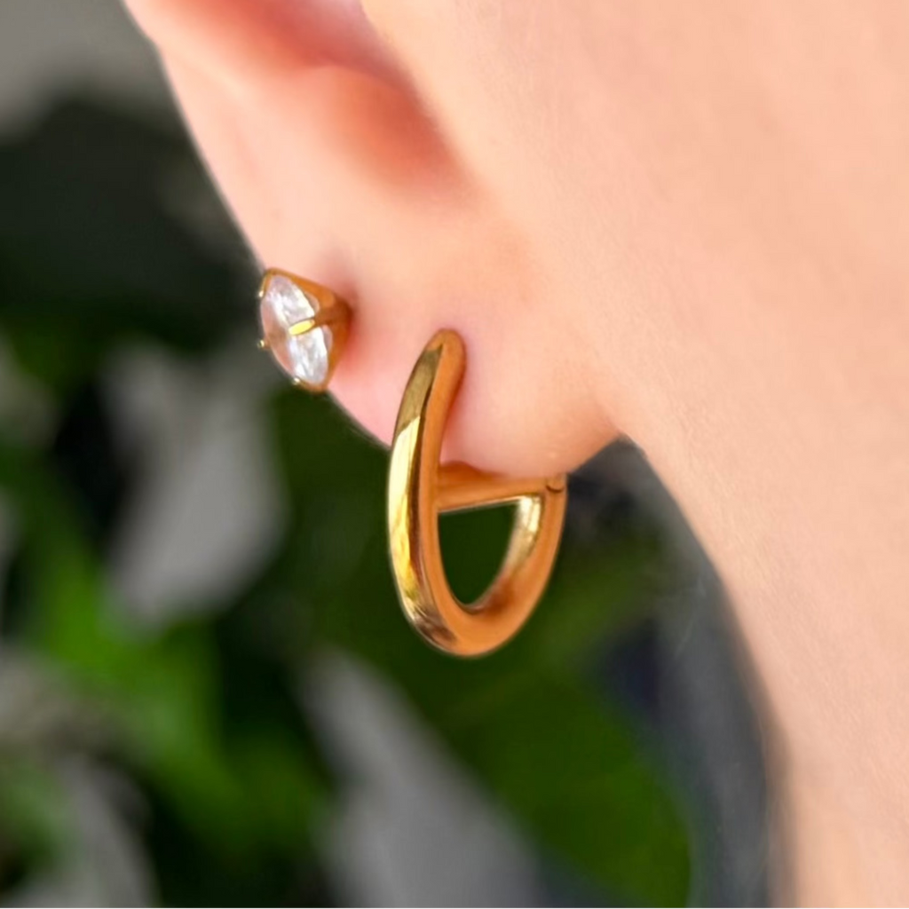 Dolce Iconic Hoop Earrings - Vantage Jewelry