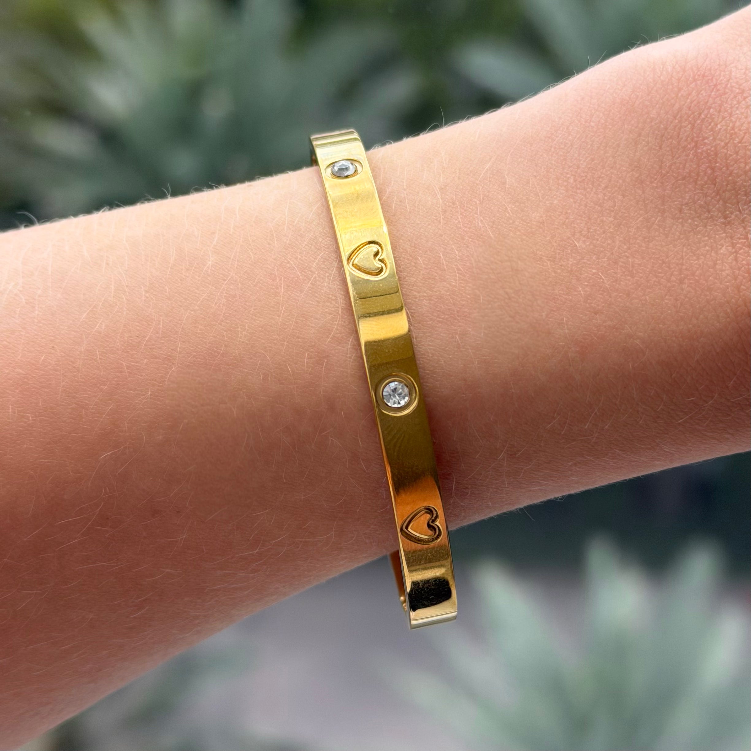 Full of Love Bangle - Vantage Jewelry