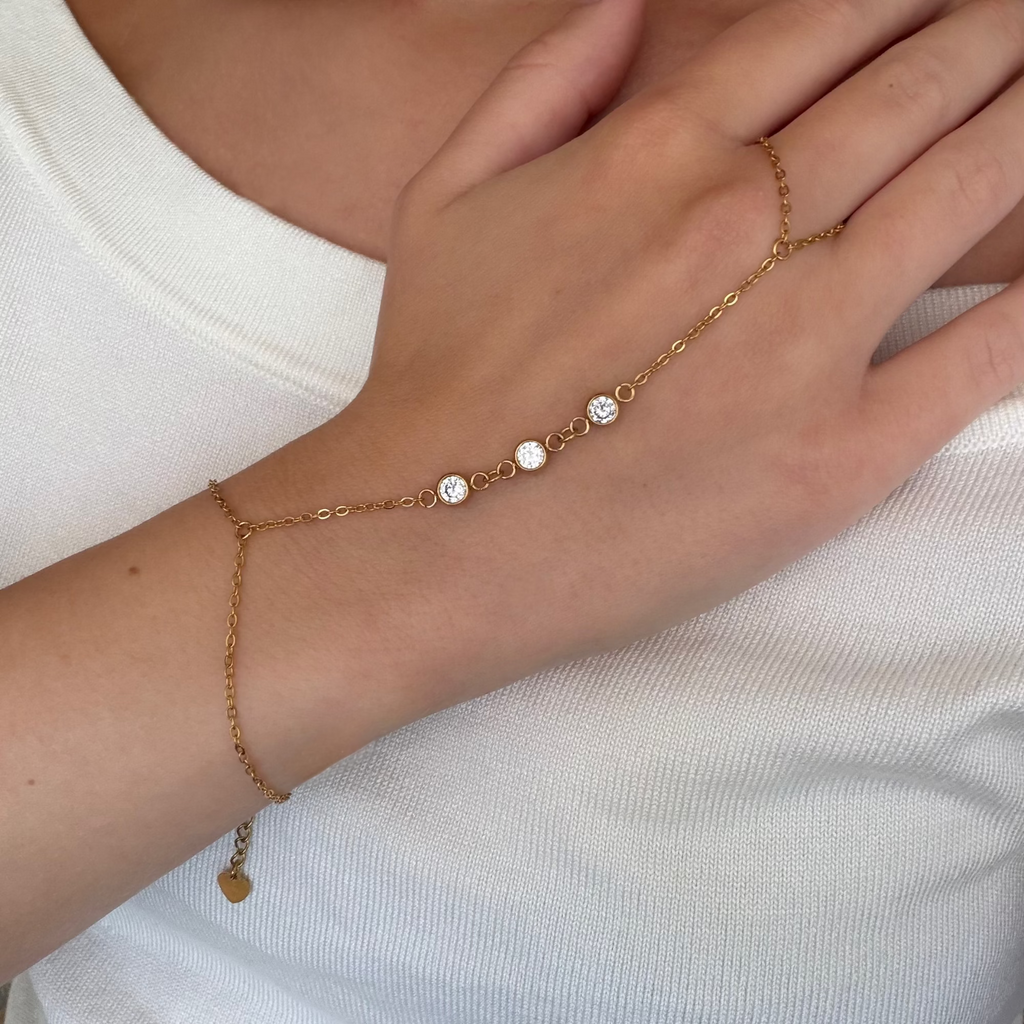 Twinkling Hand Chain - Vantage Jewelry