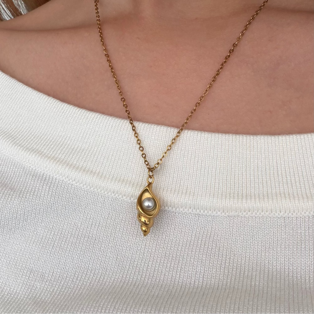Sea Secret Necklace - Vantage Jewelry
