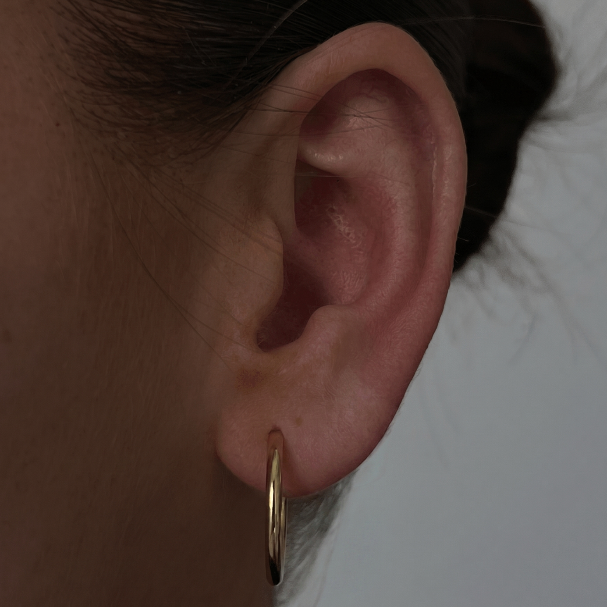 Beverly Hills Hoops - Vantage Jewelry