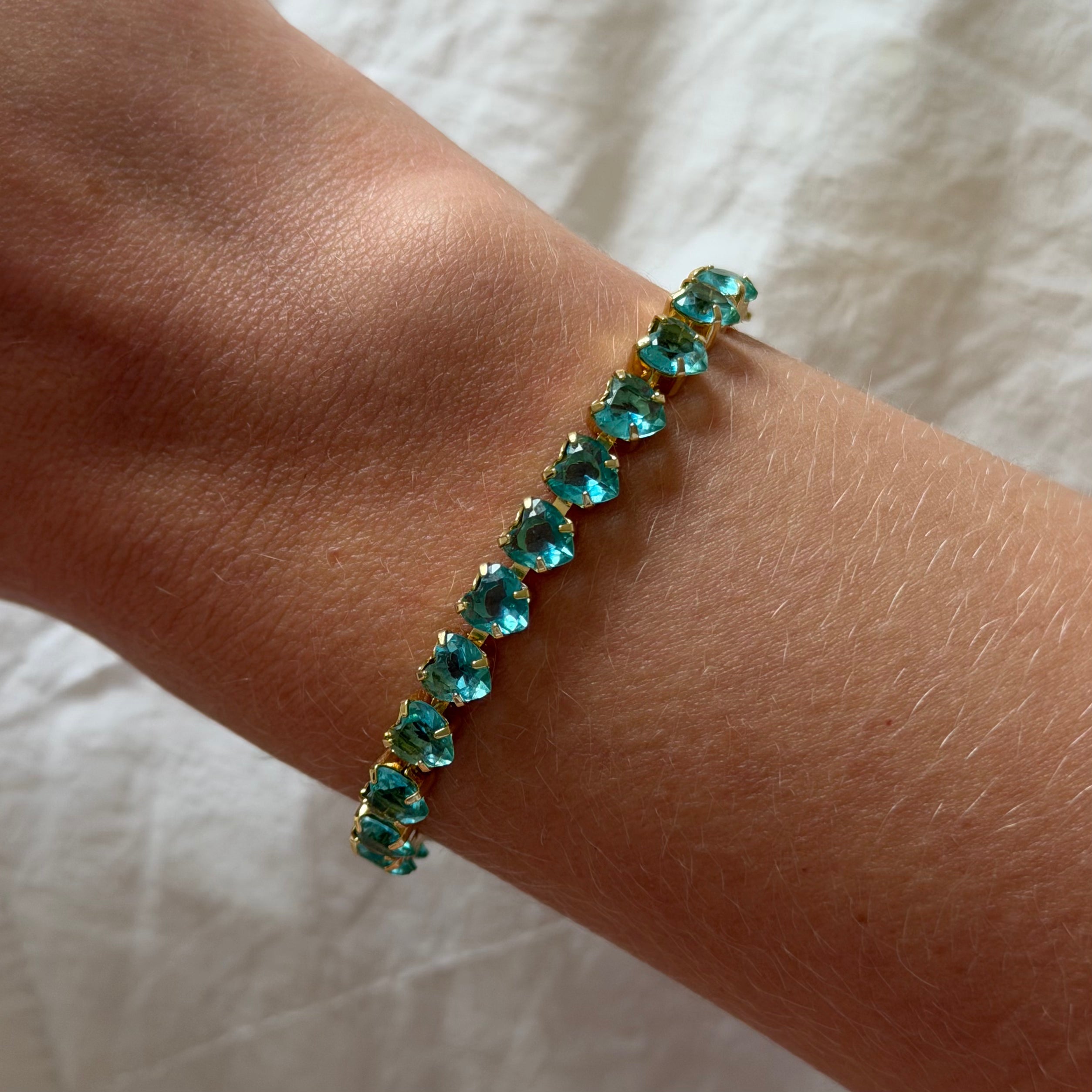 Fergie Heart Tennis Bracelet - Vantage Jewelry