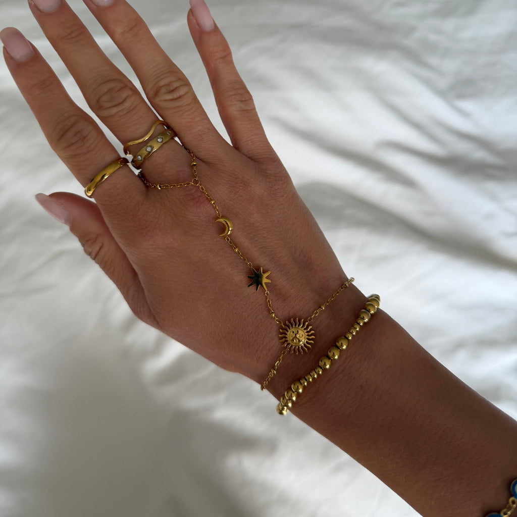 Sunny Daze Hand Chain - Vantage Jewelry