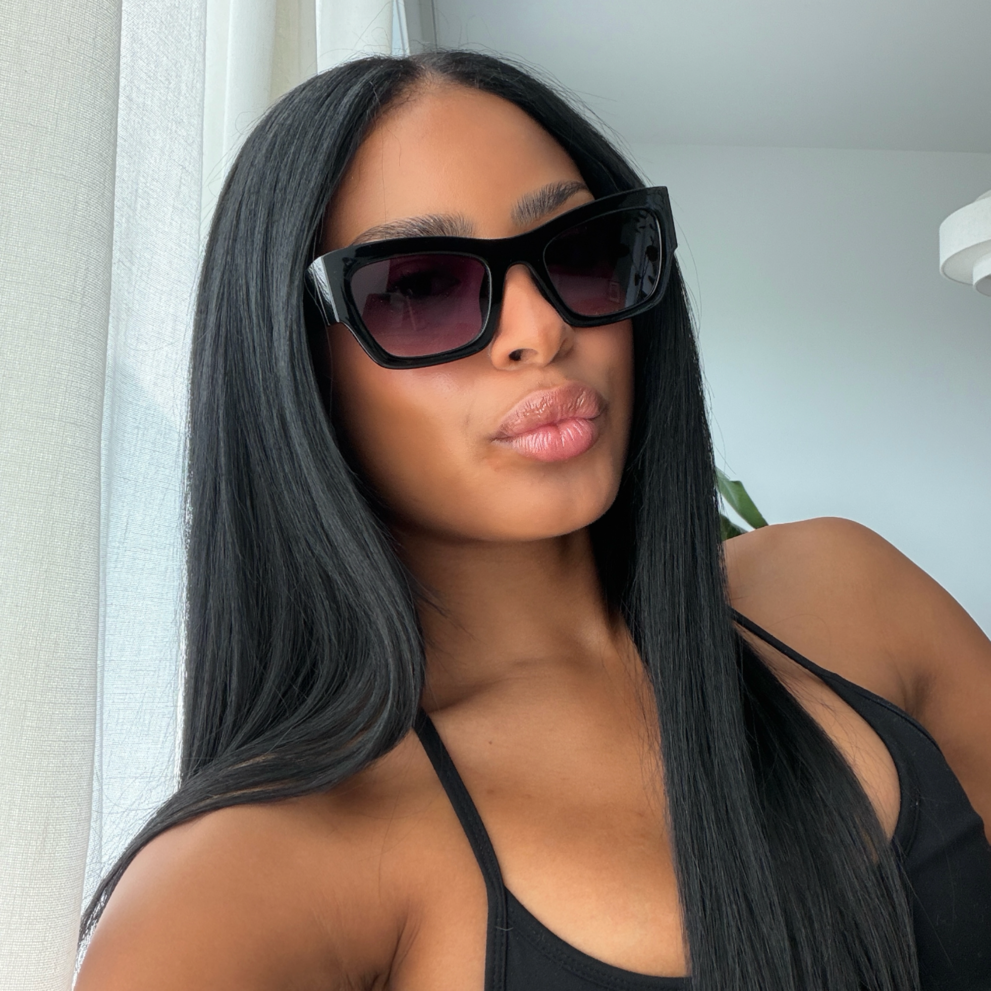 Don't Look Back Sunglasses - Vantage Jewelry