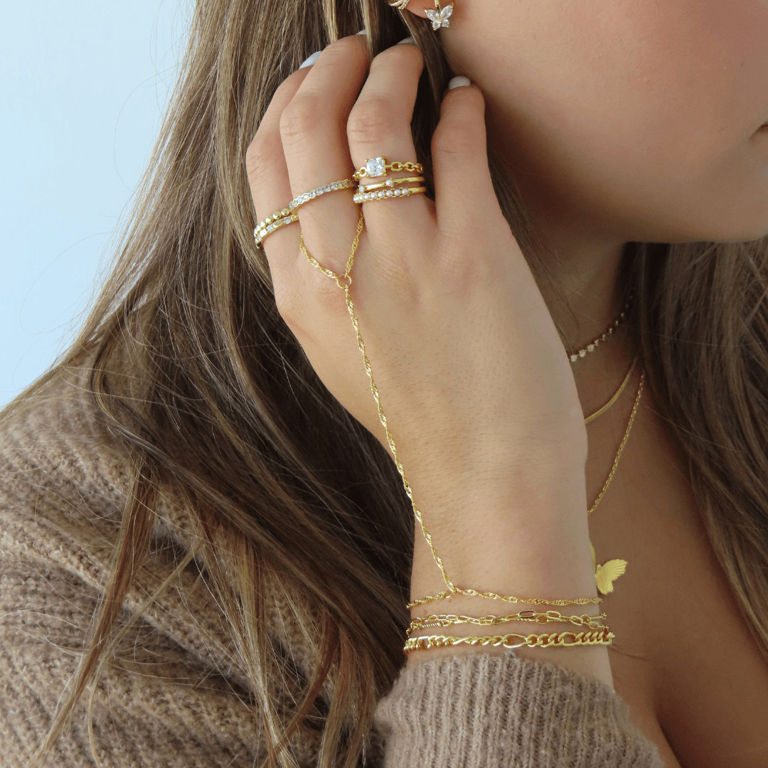 That Girl Hand Chain - Vantage Jewelry