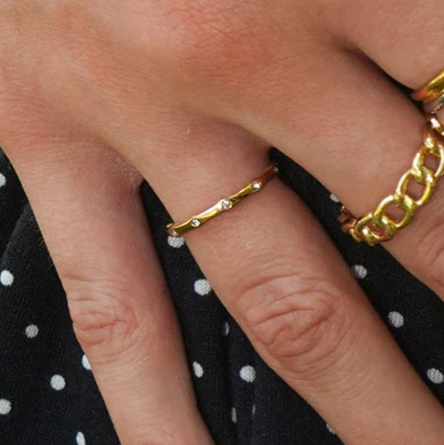Pixie Spark Ring - Vantage Jewelry